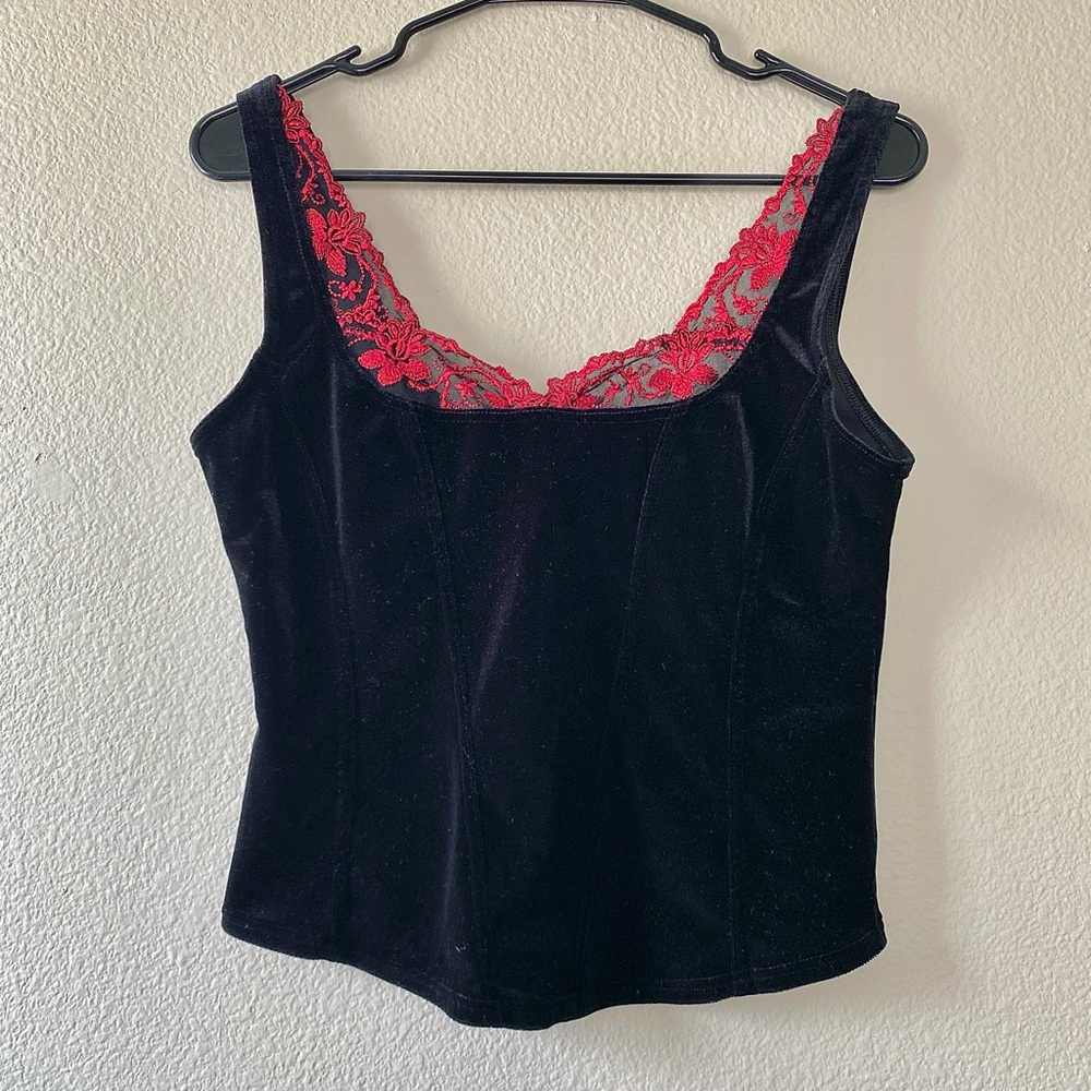 Vintage crop top
